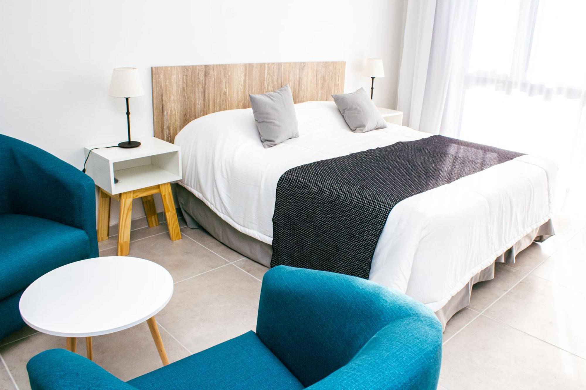 Cq Mitre Lejlighedshotel Puerto Madryn Eksteriør billede