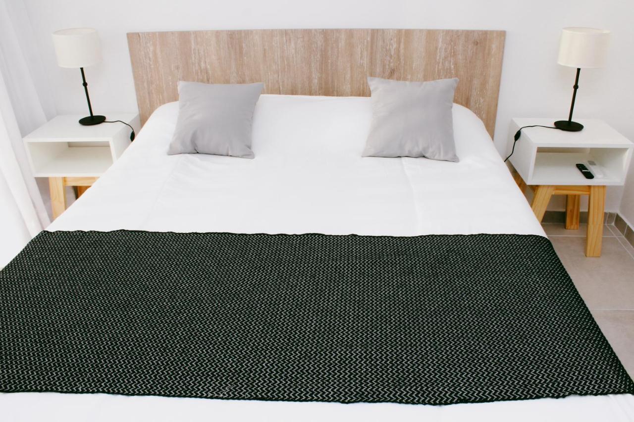 Cq Mitre Lejlighedshotel Puerto Madryn Eksteriør billede