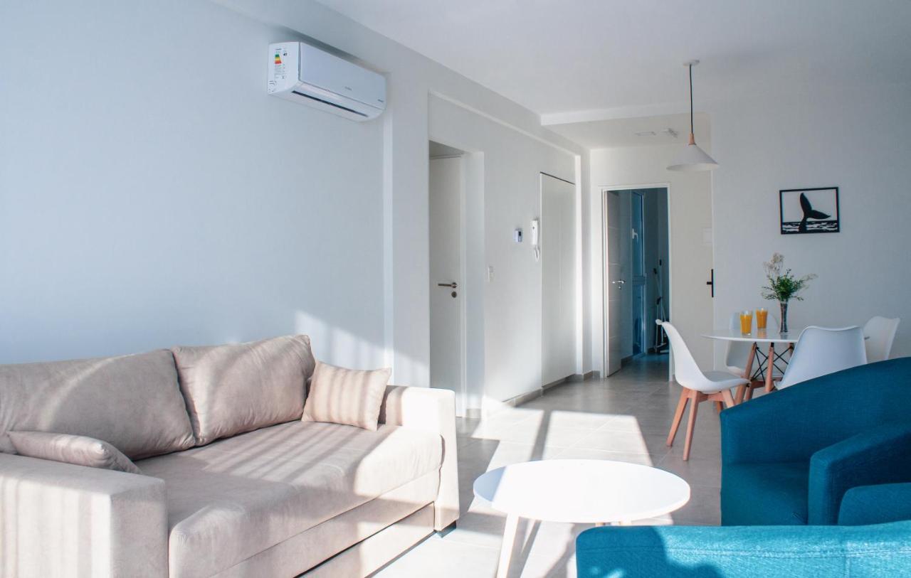 Cq Mitre Lejlighedshotel Puerto Madryn Eksteriør billede